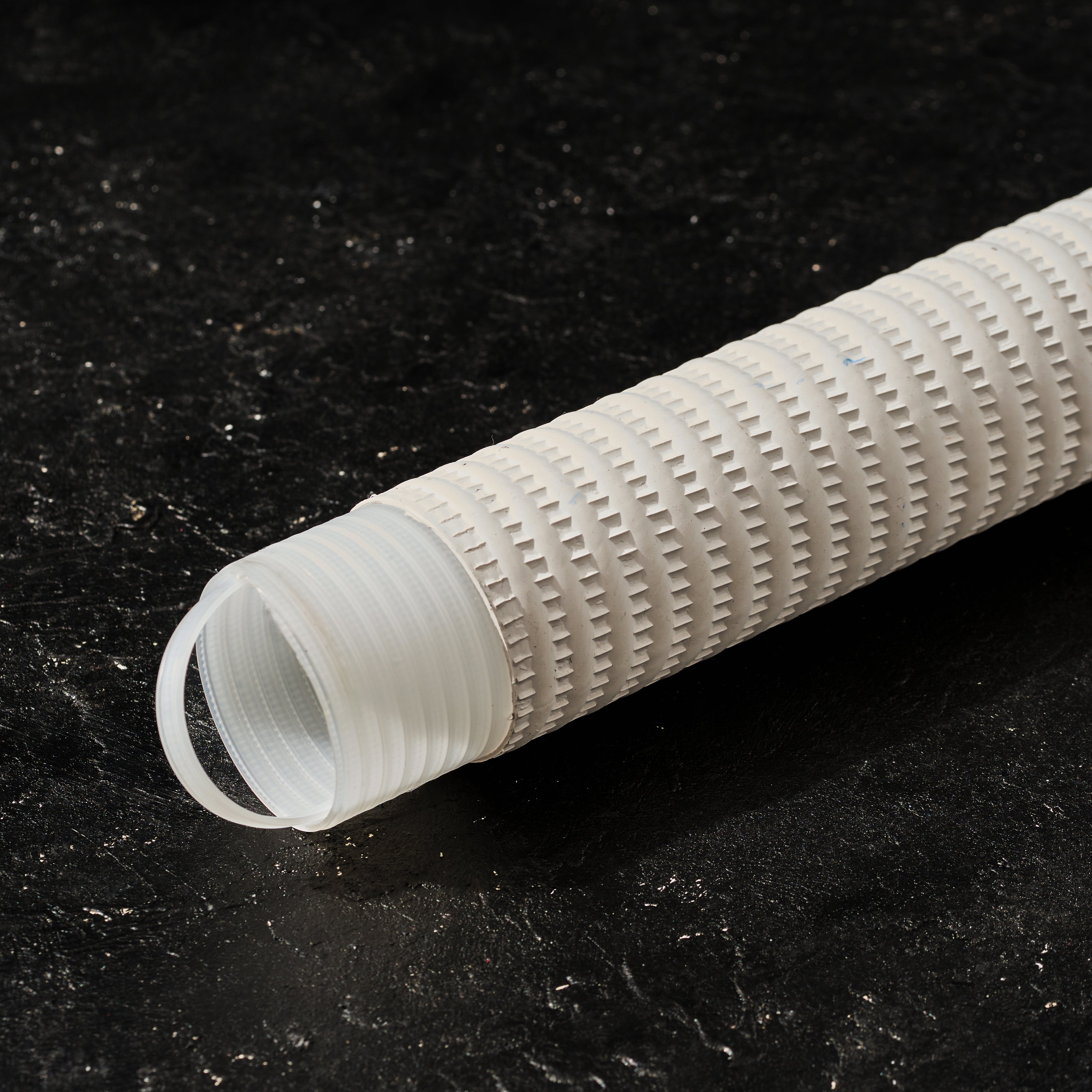 Orbit White Loaded Grip - Pack of 4